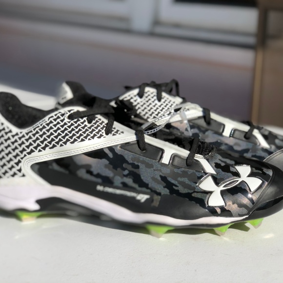 under armour deception low dt